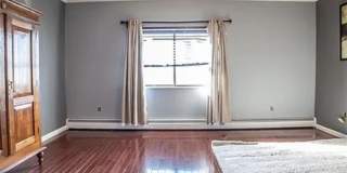 66 Girard Avenue unit: 215 Gallery 21