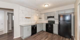 Top Location! Right in the heart of beautiful downtown Boerne! Gallery 1