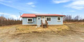 2 BEDROOM | 1 BATHROOM | SINGLE FAMILY HOME | LARGE LOT Gallery 1