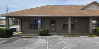 327 NE Racetrack Road Gallery 1