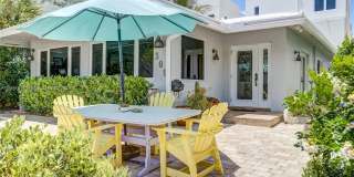 309 Oak St Gallery 4