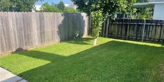 1556 STEEPLE CHASE Lane Gallery 18
