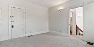 67 Oregon Avenue Gallery 13