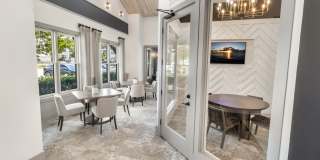 The Dylan at Grayson Gallery 10