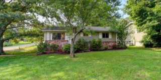 South Knox 2BR/ 1BA one-level house Gallery 1