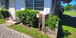 918 N 16th Ct Gallery 1