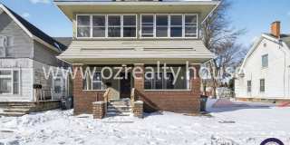 834 Oak St Gallery 1