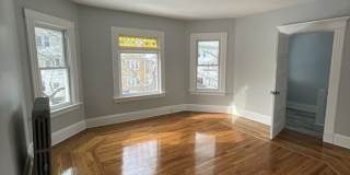 25 Malden St unit: 2 Gallery 5