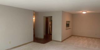 10411 Cedar Lake Road South 10411 Cedar Lake Road South Gallery 19