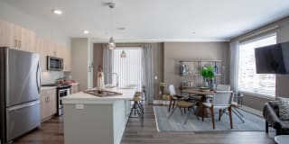 Inwood at Renaissance Square Gallery 32