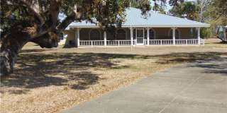 1092 Riverbend Drive Gallery 1