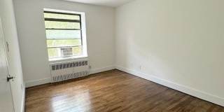 304 East 20th Street Gallery 8