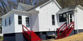 1518 Caldwell St Gallery 1