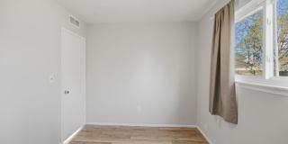 Come see your new home! Gallery 16