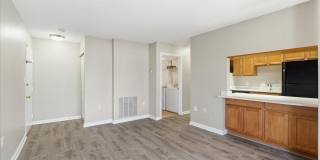 100 WESTWICK Court Gallery 5