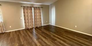 5 Bedroom on Falcon Gallery 41