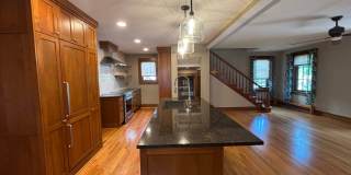 REDUCED Grandin Court Tudor with 3 Bedrooms and 2.5 Baths - EV Charging Station REDUCED Grandin Court Tudor with 3 Bedrooms and 2.5 Baths - EV Charging Station Gallery 16
