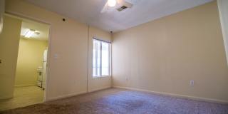 4 bedroom, 4 bath unit overlooking the Mon River - Available 08/05/2026 Gallery 5