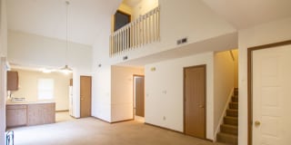 Upscale Duplex 2BD/2BA Cul-de-sac Gallery 2