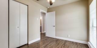 4-BEDROOM NEAR THE MEDICAL CENTER! Gallery 16