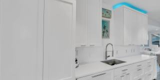 985 Ocean Avenue Gallery 98