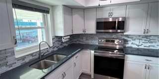 200 Valley Stream Dr Gallery 1
