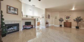 45930 Las Colinas Gallery 10