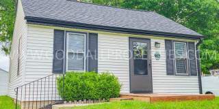 Cozy 2-Bedroom Home Near Downtown Des Moines & Gray’s Lake Gallery 1