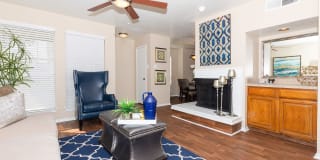 Plano Park Townhomes Gallery 24