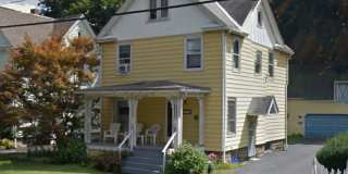 Well updated 3br with full laundry Huge garage Gallery 1