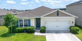 Beautiful 4-Bedroom Home with WATERFRONT view in the Summerly Community of Saint Cloud! Gallery 1