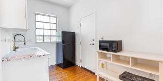 439 15th St Gallery 15