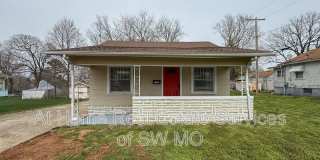 1021 W Turner St Gallery 1