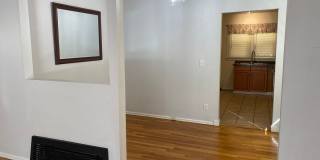 Beautiful 3 bed/2 bath On South Hill! Gallery 7