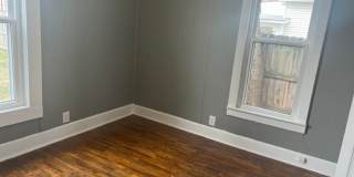 4 bed/1 bath, 1400 sqft home! 1700 W Chestnut St in Springfield MO. Gallery 10
