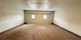 3 Bed 2 Bath Home! PLUS HUGE GARAGE CONVERSION ROOM! Gallery 19
