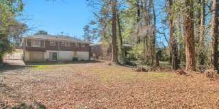 Room in 4 Bedroom Home at Santa Monica Dr Gallery 11