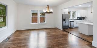 Knoxville 37917 - 4 bedroom, 3 bath home - Call Ryan Fogarty 865-333-4840 Gallery 16