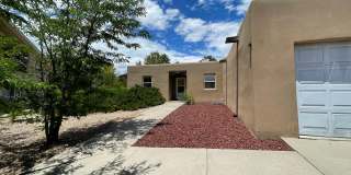 Quiet Garver Lane home in White Rock. Gallery 1