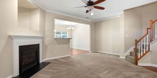 Beautiful  3 bedroom Townhome Living in Apex, NC Gallery 9