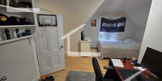Bright Watertown 3-bed, 2-bath w/ Laundry and Parking Included Bright Watertown 3-bed, 2-bath w/ Laundry and Parking Included Gallery 8