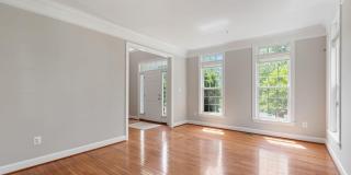 15436 SYMONDSBURY Way Gallery 24