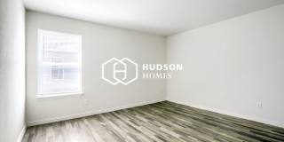 1110 Jones Street Gallery 7