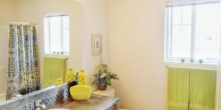 Amazing location with private yard space Gallery 13