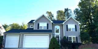 Spacious 4BR House in Twinsburg Gallery 1