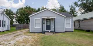 4023 Harvard St Frnt Gallery 1