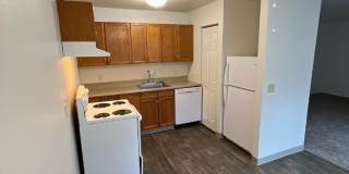 Crestwood Courts Gallery 7