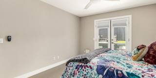 4225 N 21st Street Gallery 17