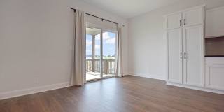 Three Bedroom with Bonus! Gallery 11