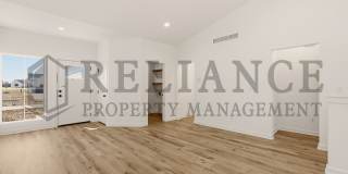 5240 North Pinecrest Court Gallery 12